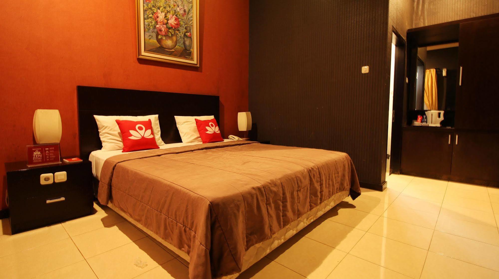 Zen Rooms Grand Hotel Lembang Exterior photo